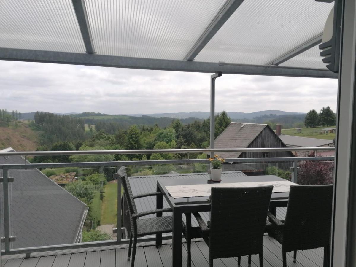 3-Raum Ferienwohnung In Willmersdorf - Thueringer Wald Grossbreitenbach Eksteriør billede